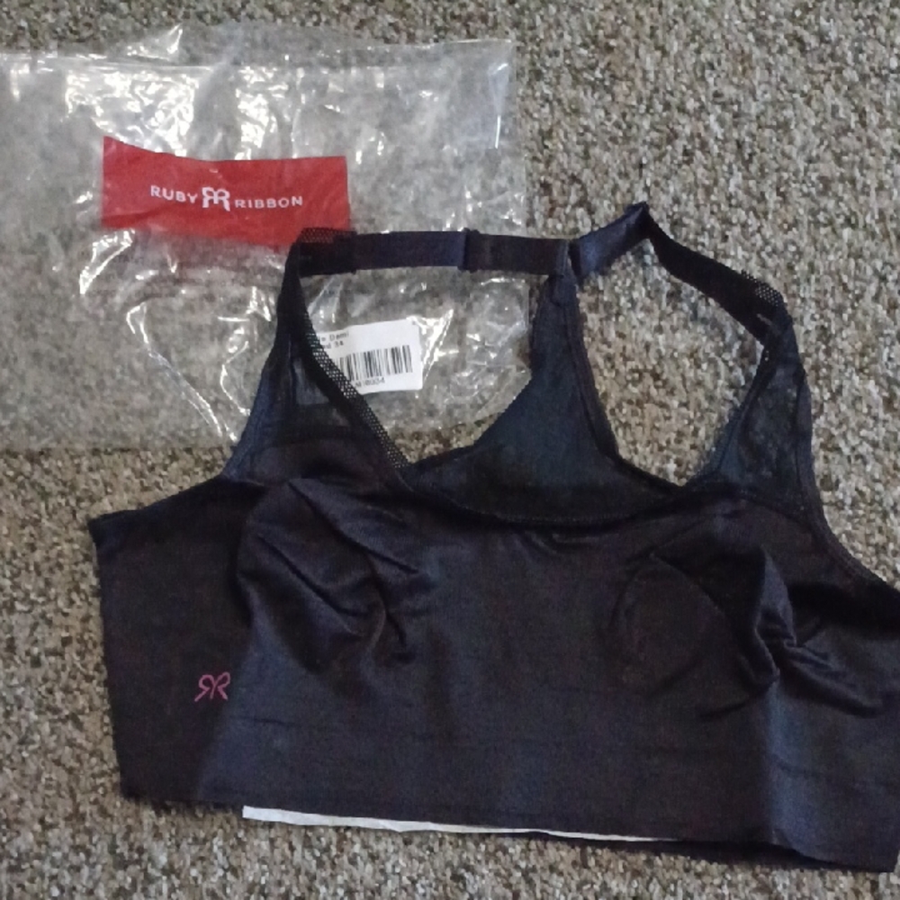 New Ruby Ribbon Black Sports Bra